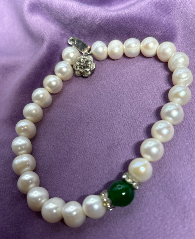 Fresh Water Pearl Jadeite stone Bracelet