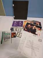 X-FILES Fan Club Box Set . Set includes Poster , New Letter , TV Show Photos , Stickers & Booklet