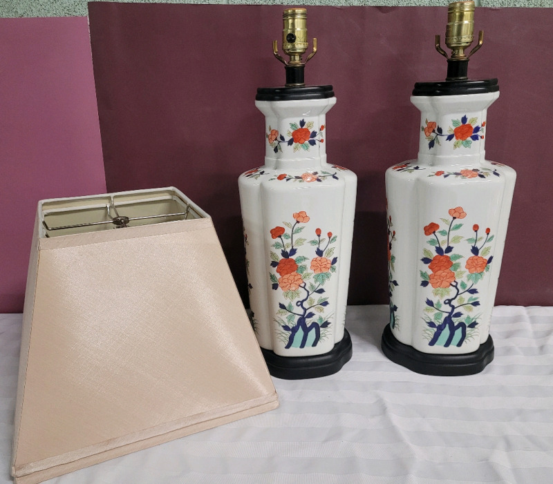 Pair of Porcelain Table Lamps w/Shades . Asian Theme , missing lamp harps . 20" tall