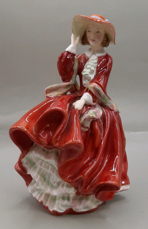 Vintage Royal Doulton 7" Top O' The Hill HN 1834