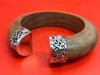Hallmarked English Sterling Silver Lonelon & Wood Bangle