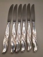 6 Northumbria LAKE LOUISE STERLING HANDLED DINNER KNIVES hallmarks very worn