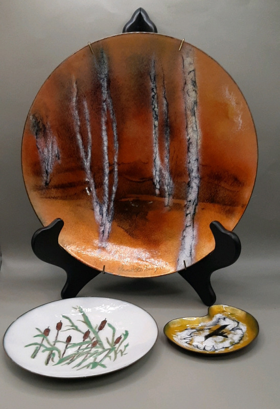 MCM Enamel on Copper Hand Crafted 10" Plate Made in Quebec Yellow Black White Enamel on Copper Dish Artisan Enamel Dish with Cattails by Coombes Georgetown NB