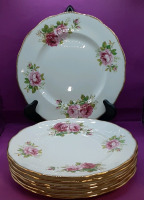 Vintage 7 10" Royal Albert American Beauty Dinner Plates