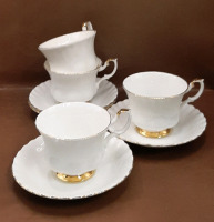 Vintage 4 Royal Albert Val Dor Teacups and Saucers