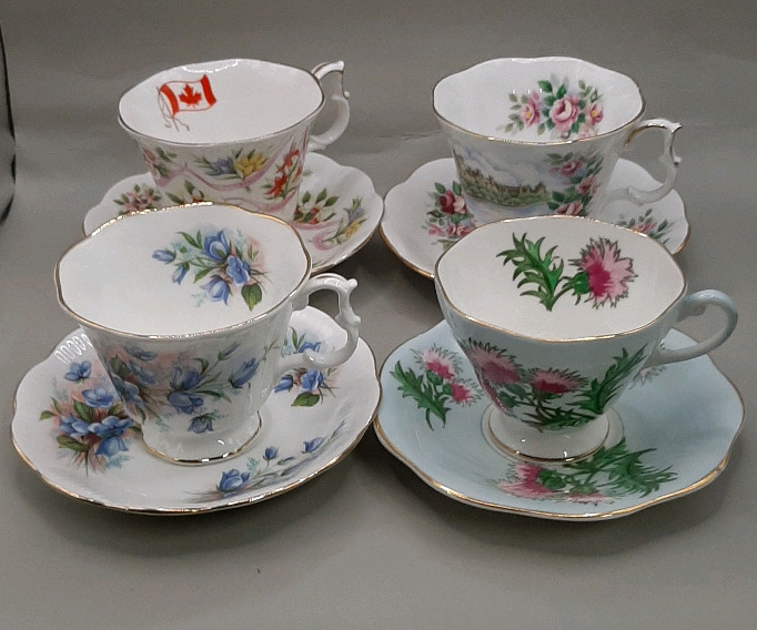 Vintage 3 Royal Albert Tea Cups Canada Our Emblems Dear England's Glory Blue Floral Vintage Foley Teacup Thistle