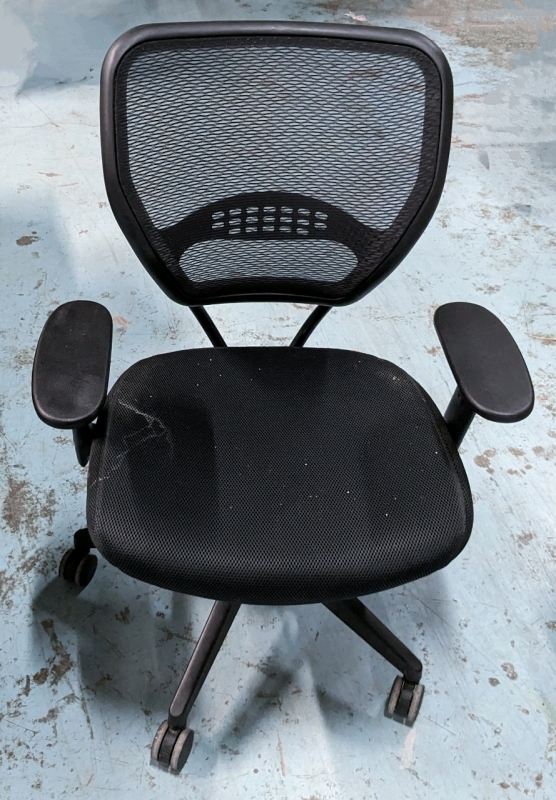 Mesh Back Office Chair 37&rdquo;-41&rdquo; Discoloration & Debris on Seat