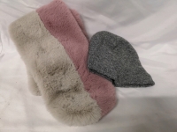 New Like Fluffy Scarf and Toque