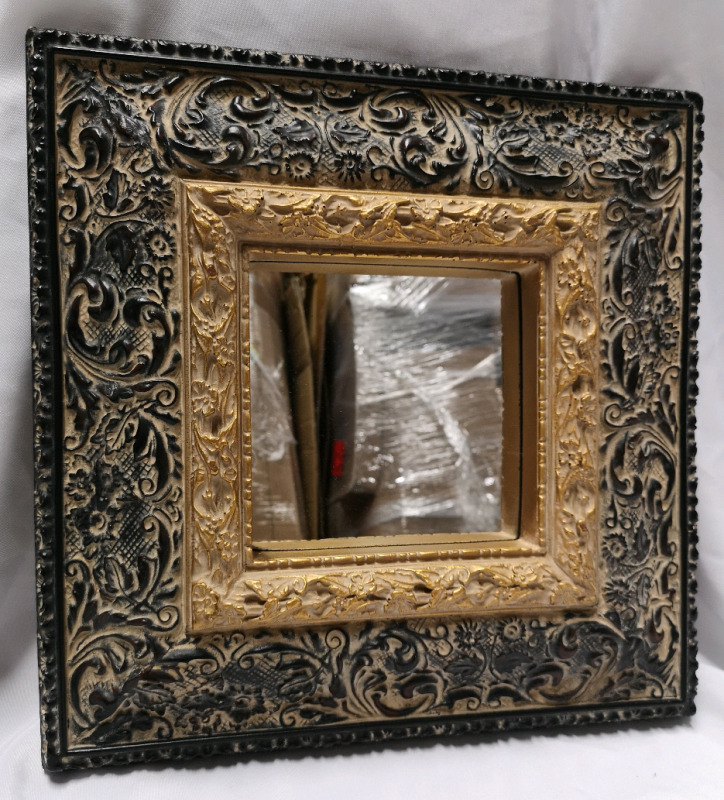 Decorative Wall Mirror 15.25 by 15.25"