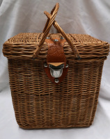 Great Picnic Basket with Handles and Latch