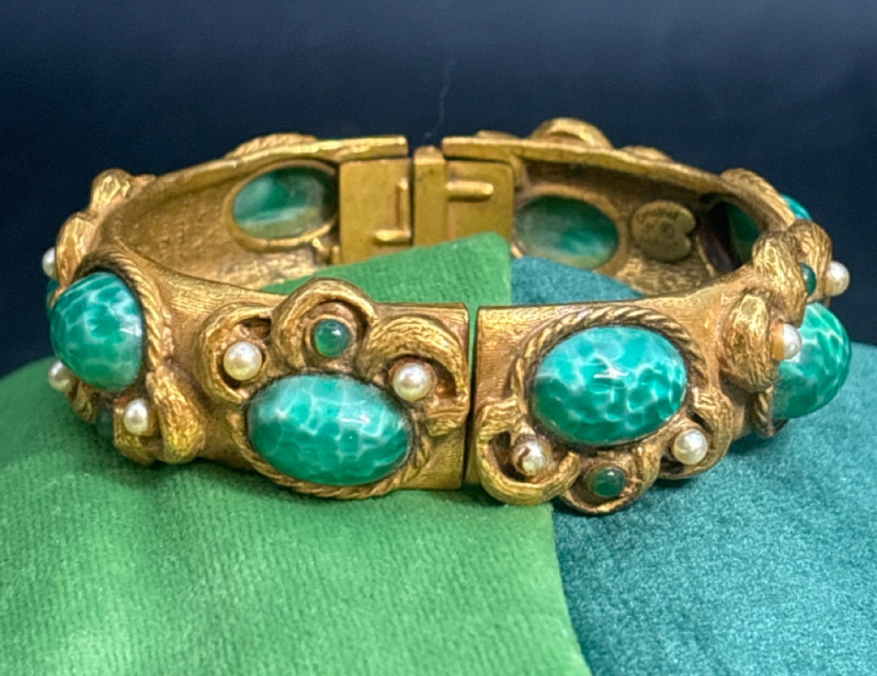 Original by Robert Vintage Czech Mottled Green Glass Bracelet