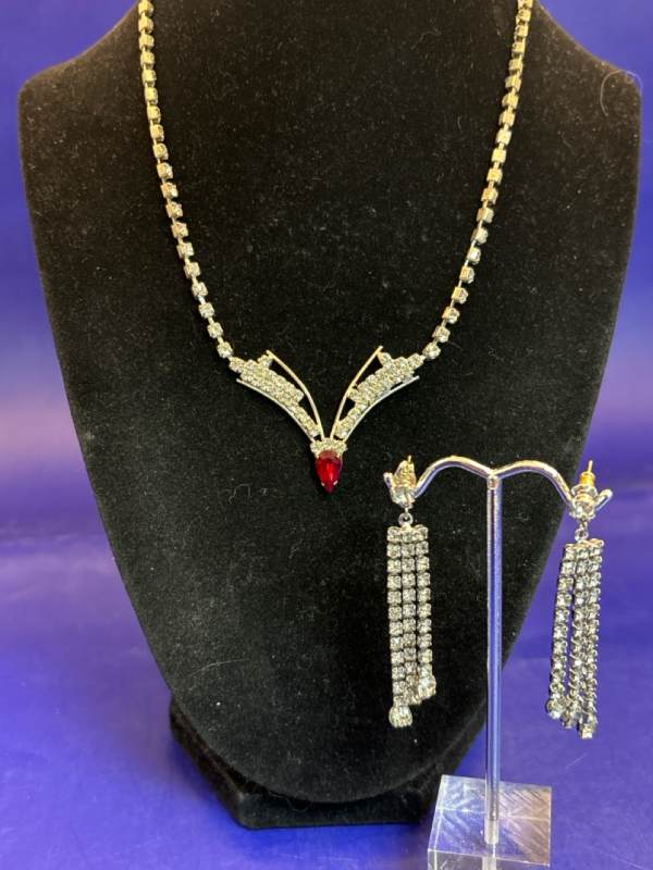 Modern Clear Rhinestone & Ruby Drop Necklace & Clear Dangles