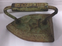 Vintage Cast Metal SAD Iron - Geneva Ill