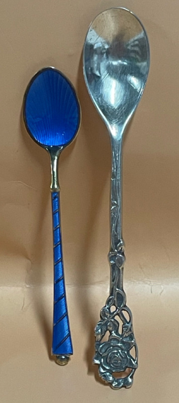 2 TOSTRUP Sterling silver spoons