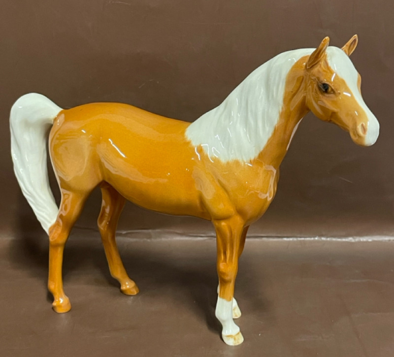 BESWICK 6” Palomino Arab Xayal model num 1265