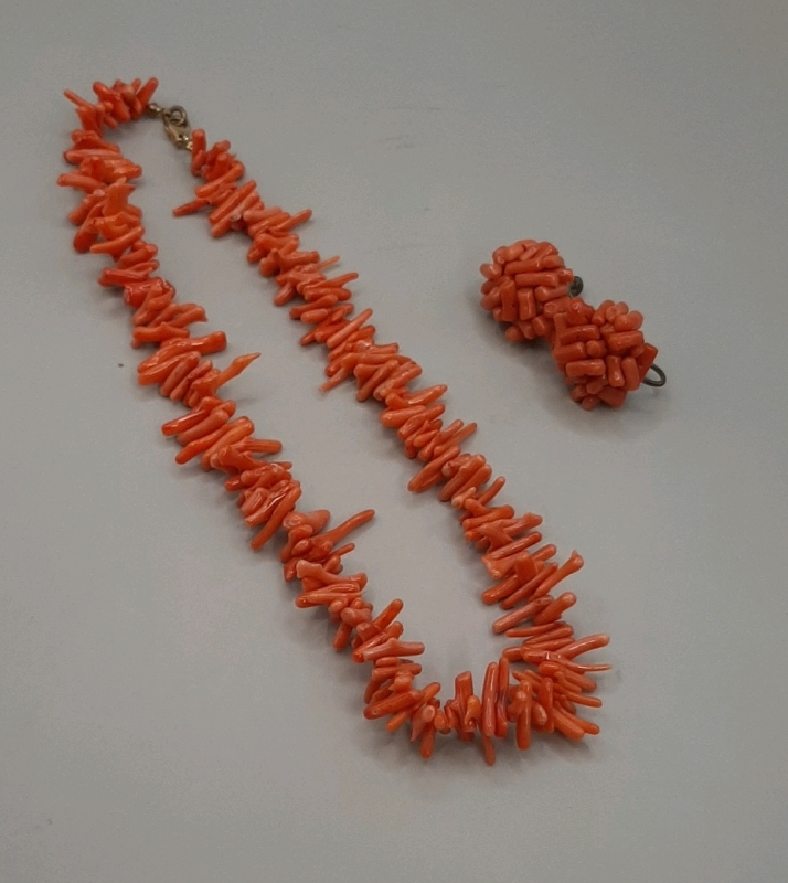 Vintage 16" Coral Necklace with 14k Clasp Antique 1" Coral Screw Back Earrings