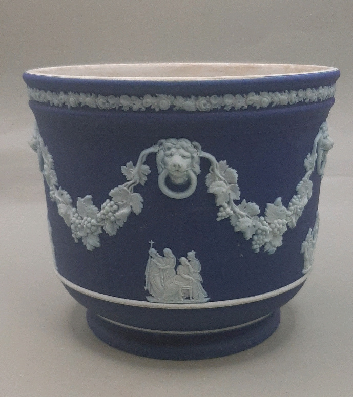 Vintage 4.50" Wedgwood Cobalt Jasperware Cache Pot/Planter