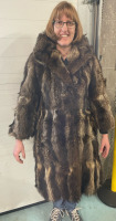 NADEL Vintage raccoon fur coat model is 5&rdquo;7