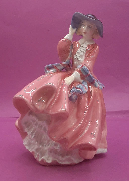 Vintage Royal Doulton 7" Top O' The Hill HN1849 Designer L Harrodine Issued 1938-1975