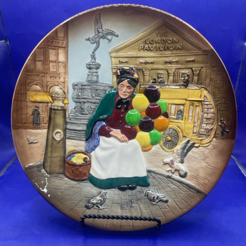 Royal Doulton the old balloon seller plate