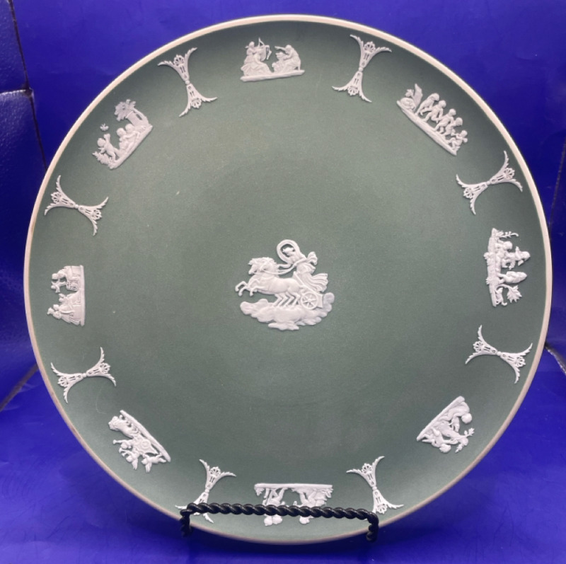 Antique Wedgwood jasper dip charger