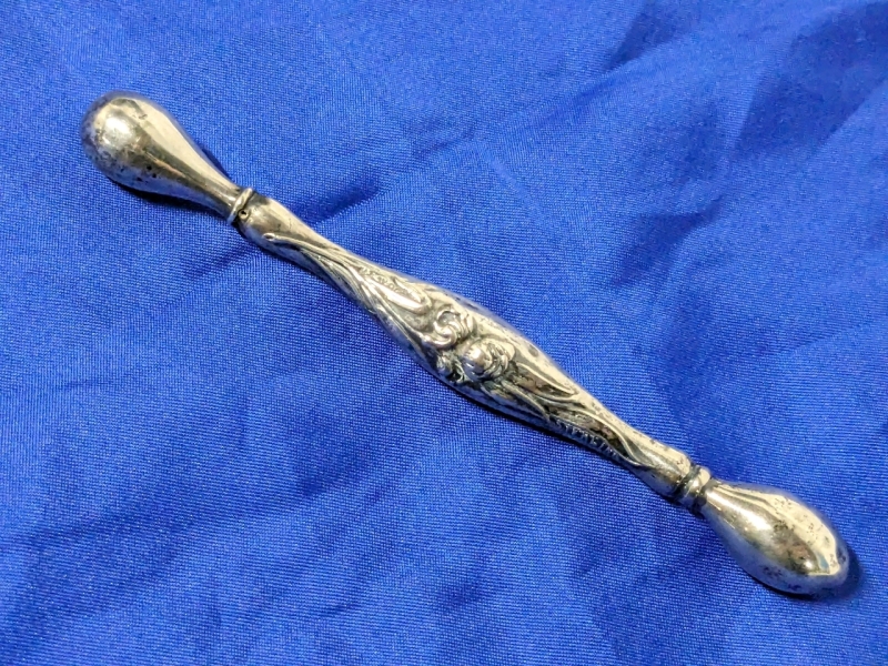 Victorian Sterling Silver Seamstress Glove Darning Tool 4.3" long