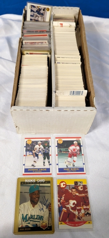 800+ Sports Trading Cards - Hockey + Baseball