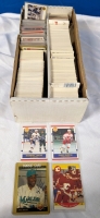 800+ Sports Trading Cards - Hockey + Baseball