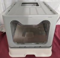 New Covered Collapsible Litterbox. 20.1" x 16.1" x 15"