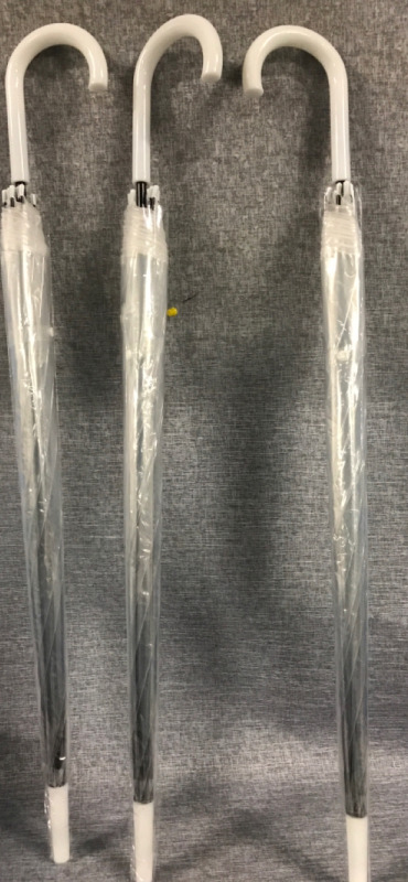 Three 32&rdquo; Clear Umbrellas