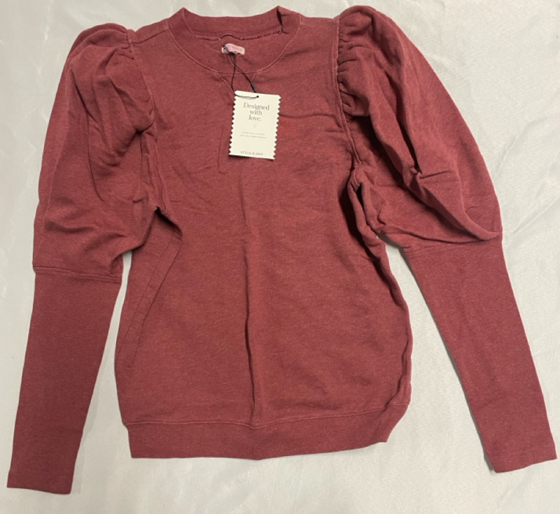 NEW with tags Stella & Dot sweater size s