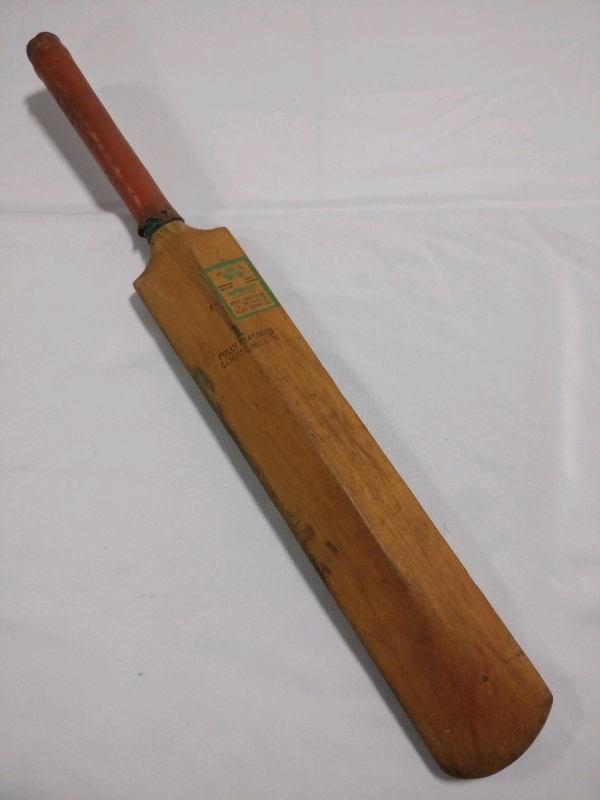 Vintage Genuine Willow Cricket Bat - Youth Size