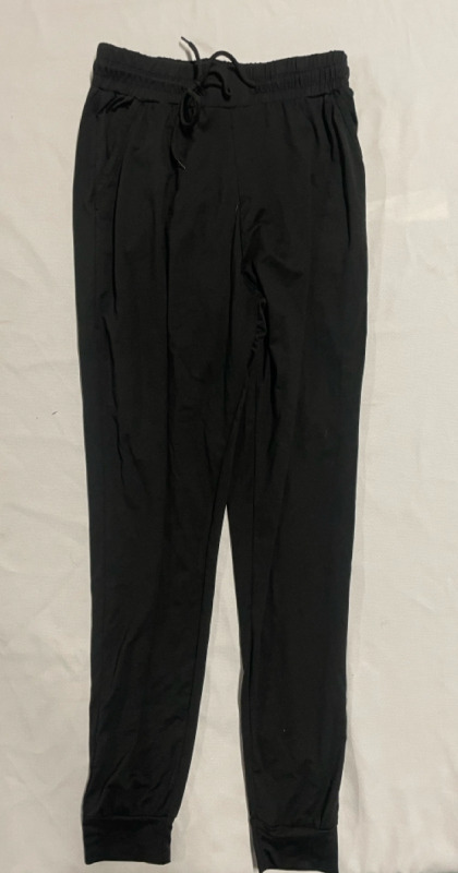 NEW without tags leggings size S