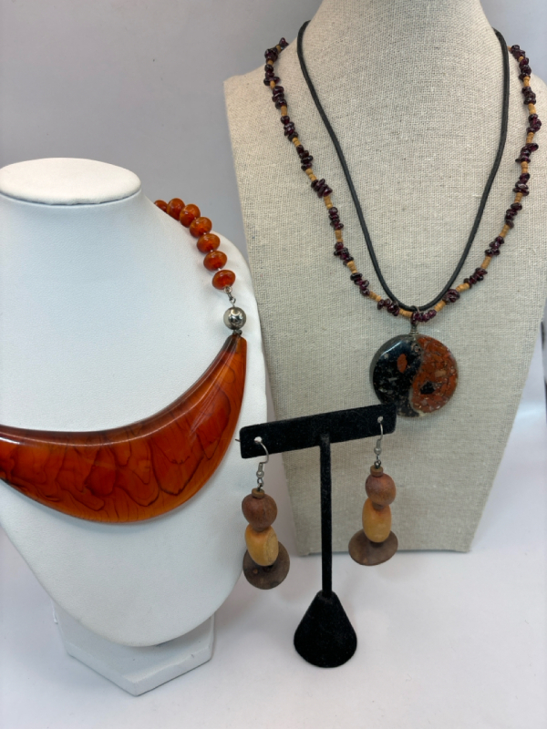 Garnet with Wood Necklace Tortoise Shell Amber Glass Statement