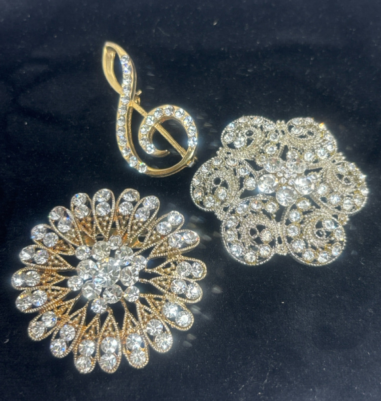 Rhinestone Clear set Vintage Brooches Three