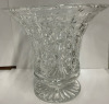 10&rdquo; Crystal vase
