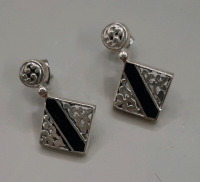 Vintage Sterling Silver & Onyx Earrings 1" from Top to Bottom