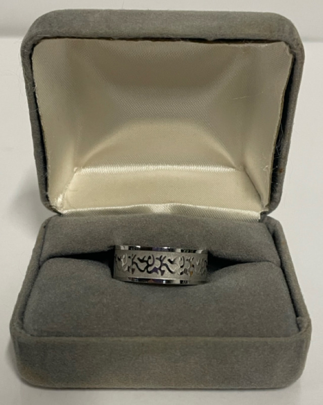 Men’s ring size 7