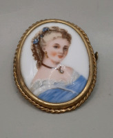 Vintage 1.75" Limoges Brooch