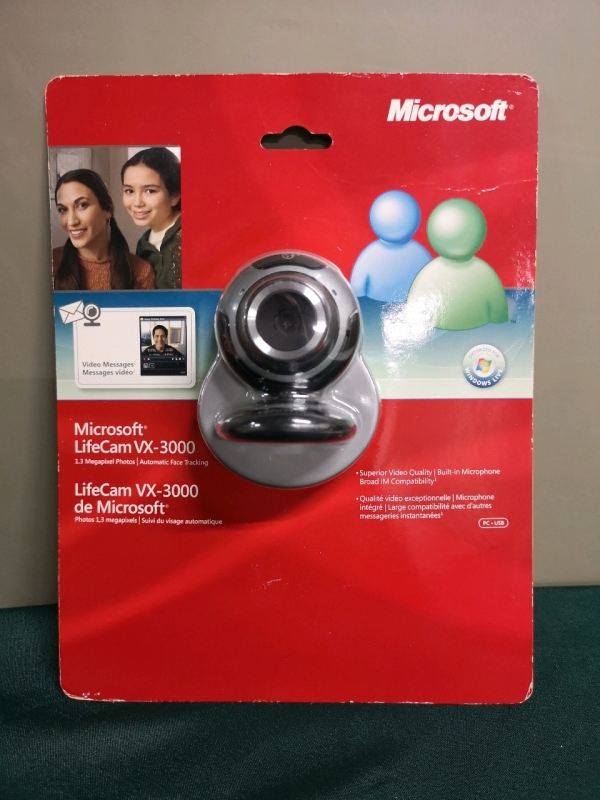 New Microsoft Life Cam VX-3000 - 1.3 Megapixel Photos