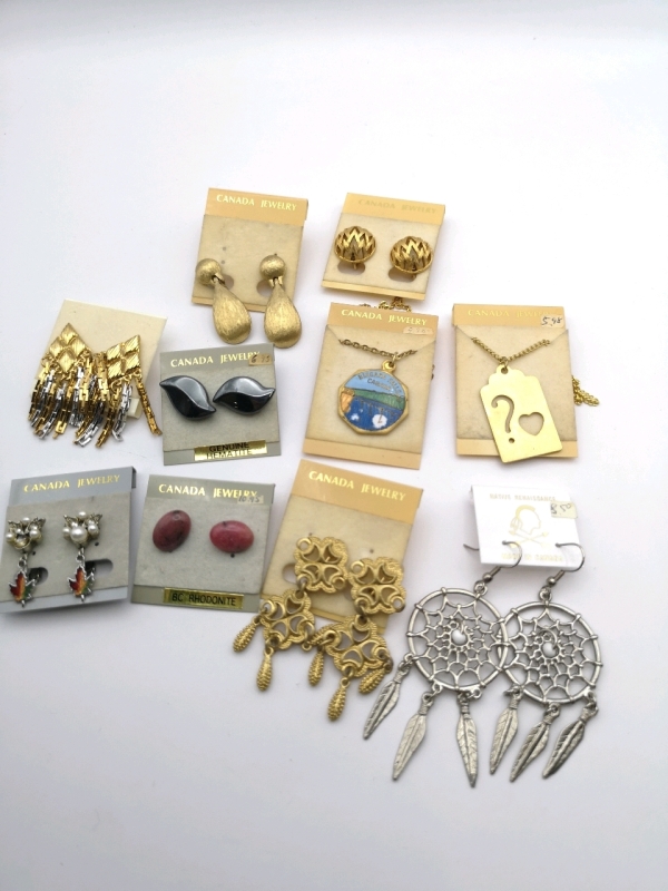 Vintage Canadian Jewellery - Necklaces & Earrings