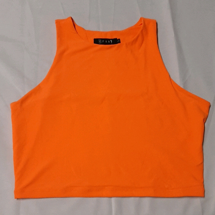 EFAN fully lined Sports or Crop Top Size L