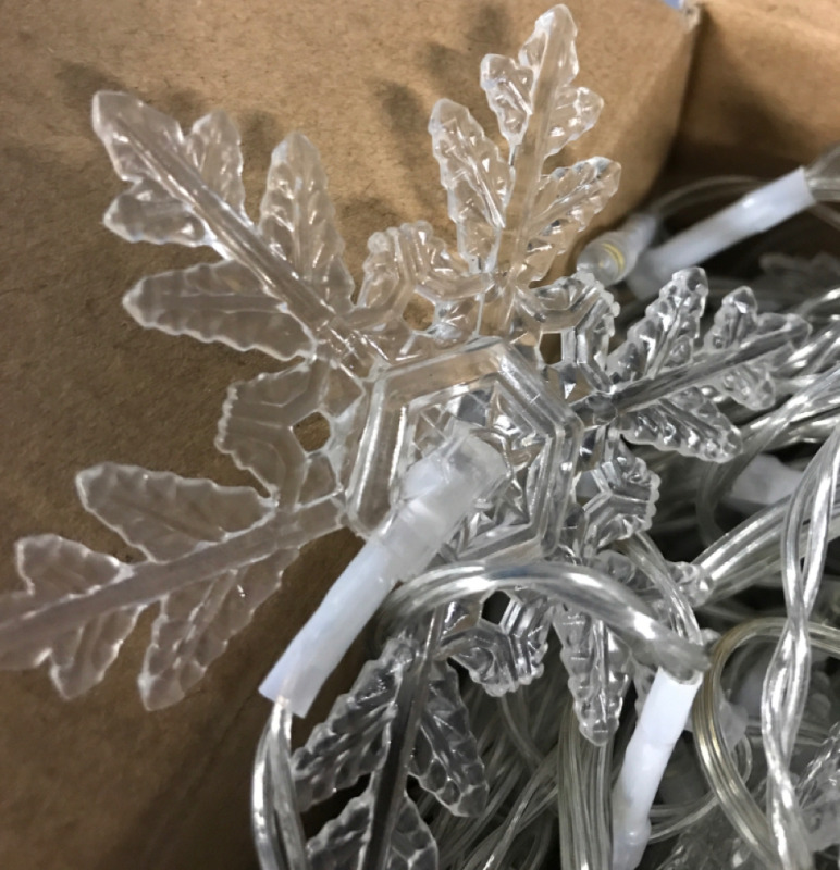 Christmas Snowflake Lights Unknown Length Lot