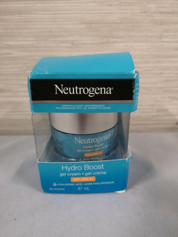 New Neutrogena Hydro Boost Gel Cream SPF 25 Expires 03/2024 - 47 mL