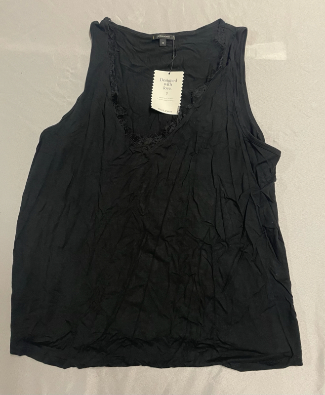 NEW with Tags Stella & Dot lace rimmed tank top size 1X