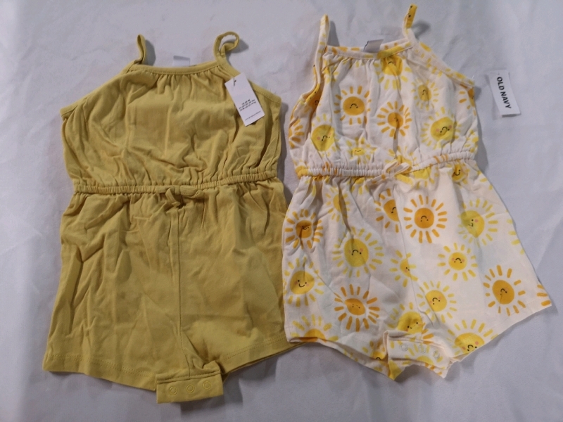 2 New Old Navy sz 18-24 mtns Toddler Rompers