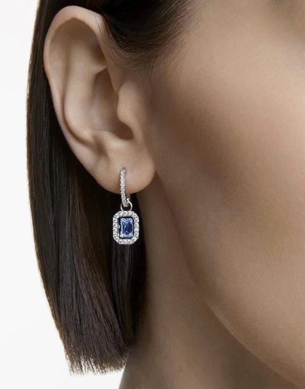SWAROVSKI Millenia Dancing Blue Earrings NEW