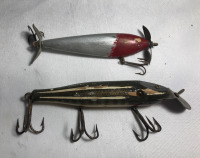 2 Vintage Wood Fishing Lures