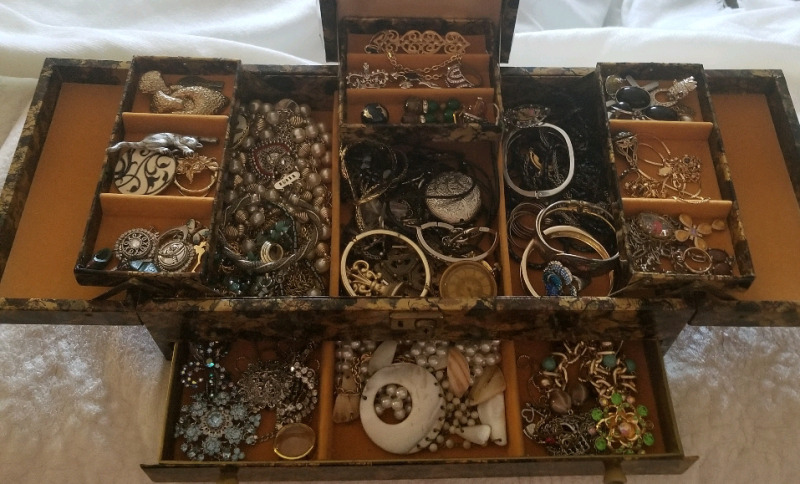 Large vintage jewelry box with contents