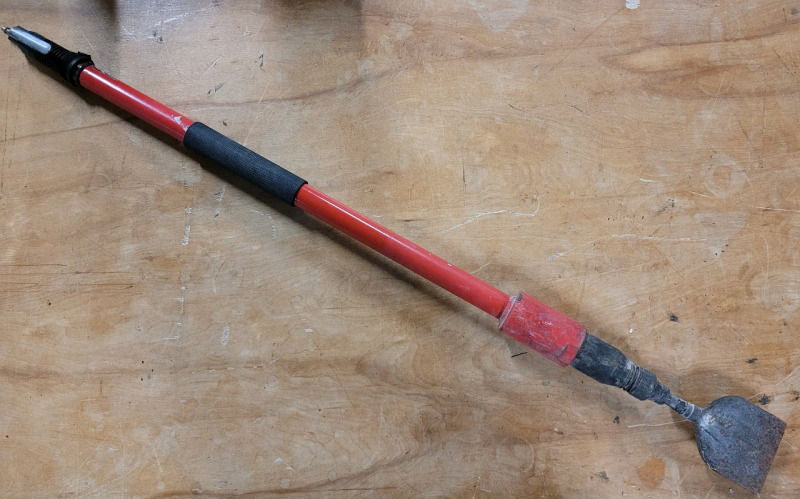 Long Reach Pneumatic Air Steel Scraper . Maker Unknown , Untested